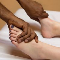 foot-massage-3524546